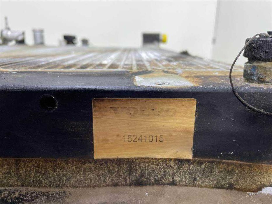 Radiator Volvo VOE15241015 - Piese de schimb Volvo
