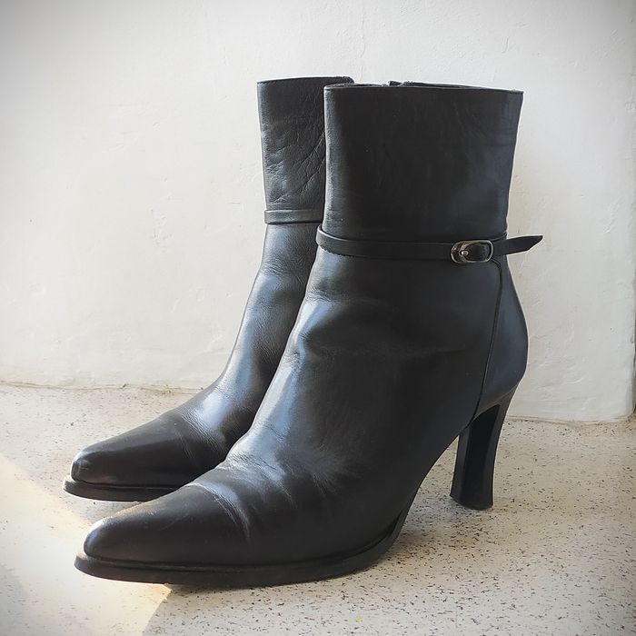 Сапоги женские, кожа