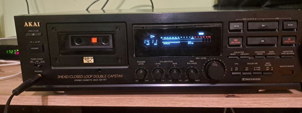 AKAI cassette deck GX 67