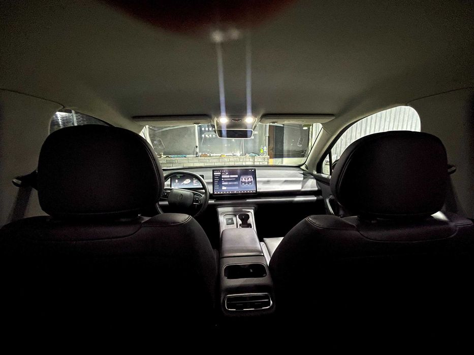 Leapmotor Электромобили тезда сотилади С 10 2024 йил