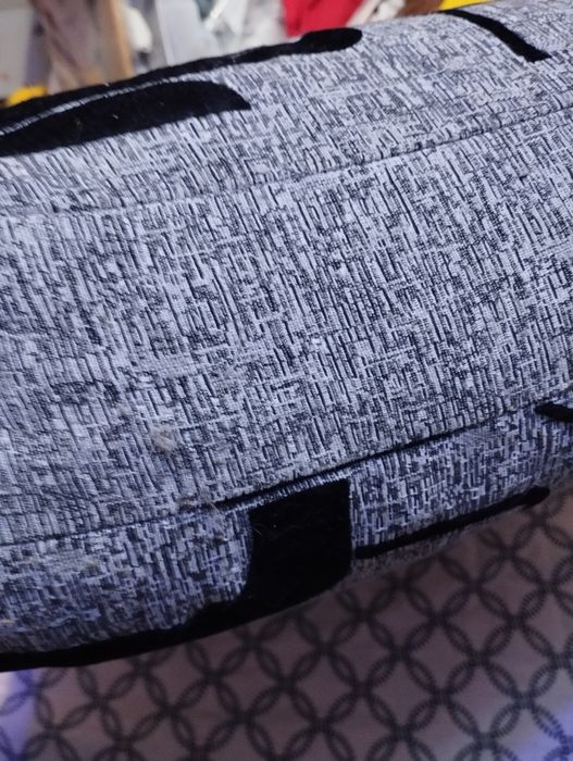 Set 3 perne decorative ptr canapea.