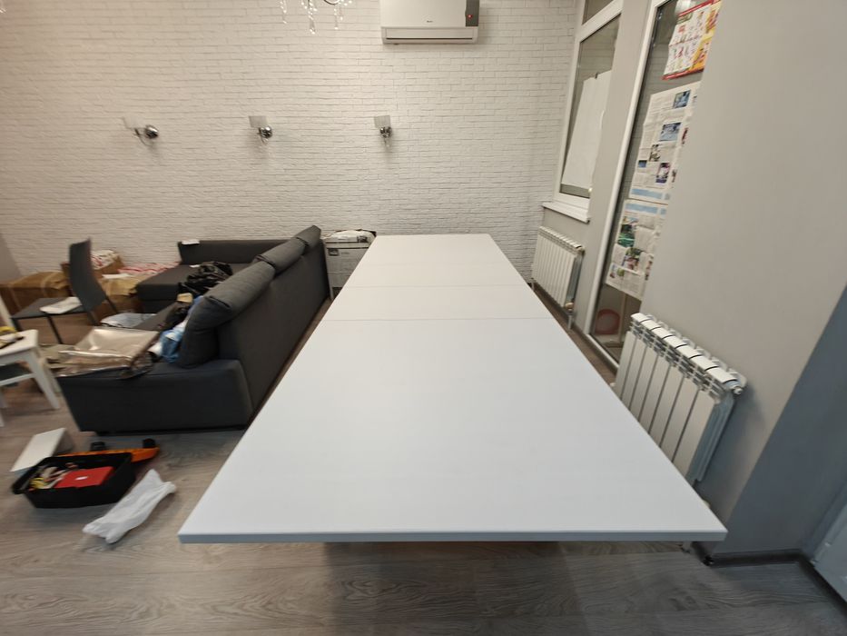 Продам раздвижной обеденный стол