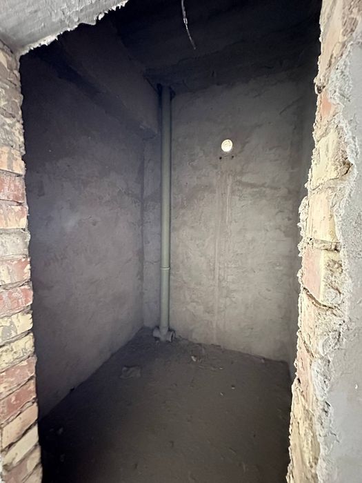 3xonalik kvartira 7qavatda sotiladi saharnaya bolnitsa
3 хонали 7 етаж