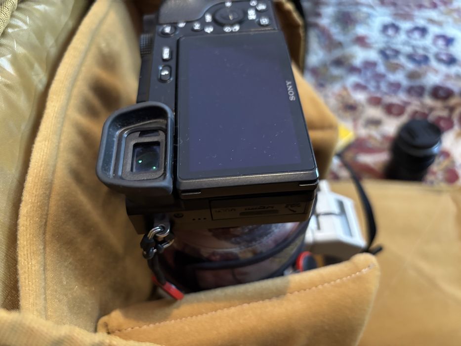 Sony a6100 + китов обектив