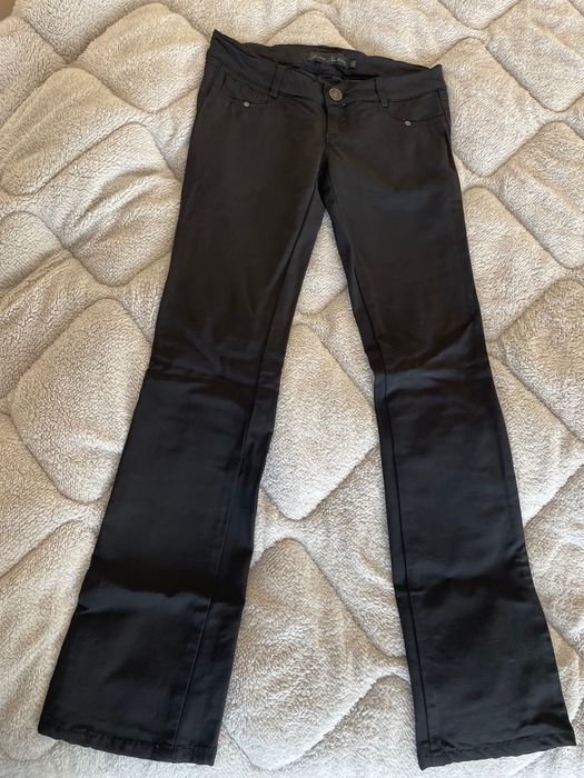 Панталон с плитка талия !