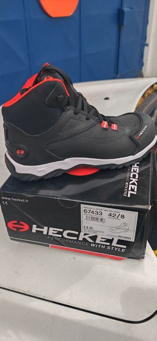 Bocanci de protectie Heckel MS 300 High S3L FO HRO SC SR