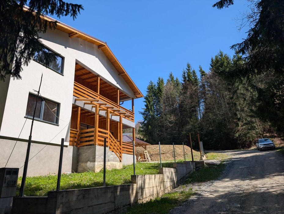 Oferta - Constructie Noua de vanzare cu 7 dormitoare preț 695euro mp