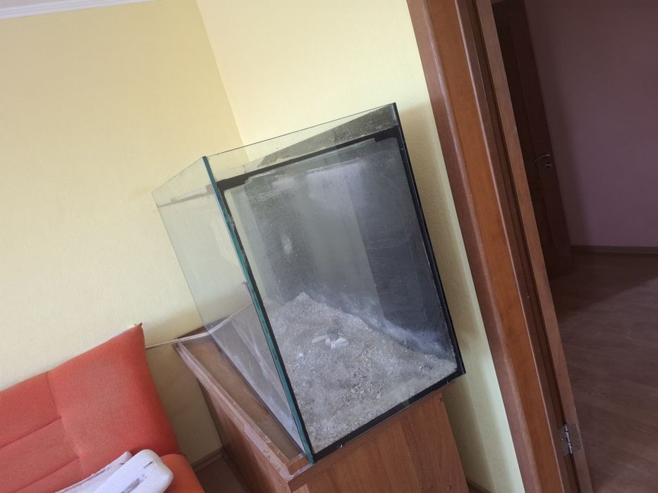 Аквариум большой