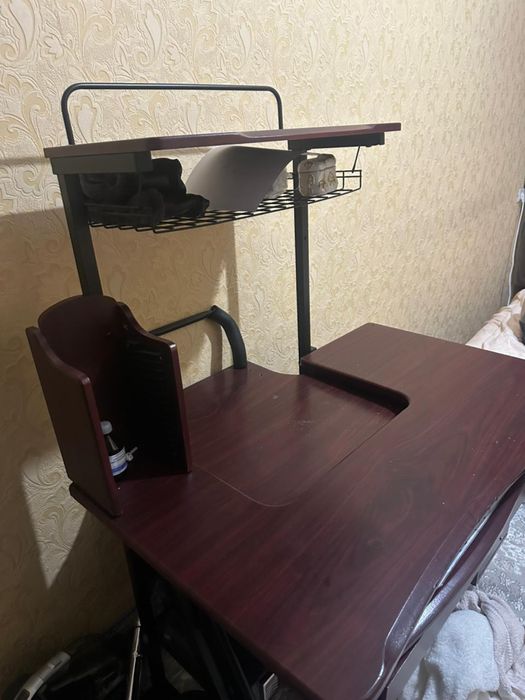 Комьютерный стол