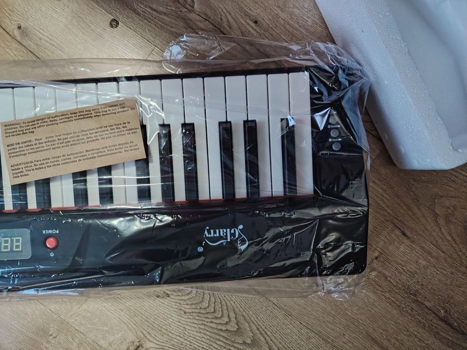 Orga / pian portabil incorporat cu bluetooth