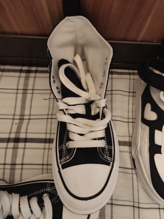 Ghete stil converse..noi