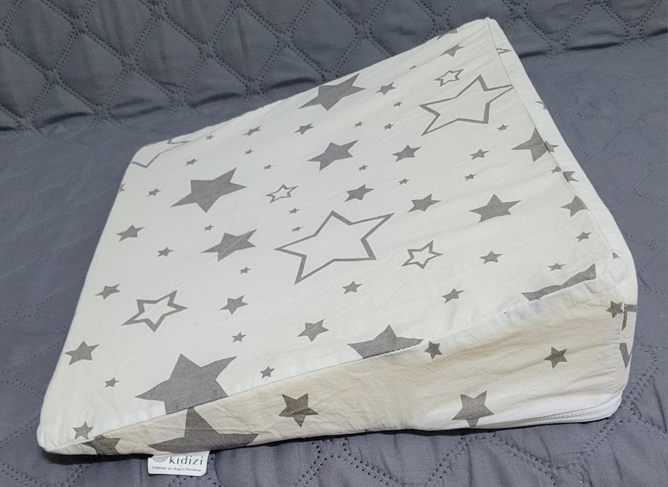 Perna antireflux multifunctionala 4 in 1 si perna antireflux simpla