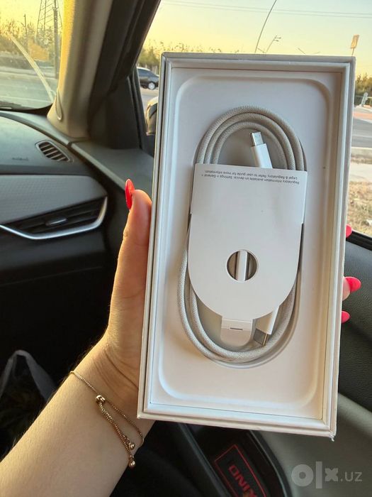 Iphone 16 pro max 1 Tr sotiladi