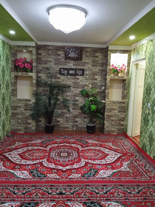 Урганч 3хонали дом зудлик билан сотилади.