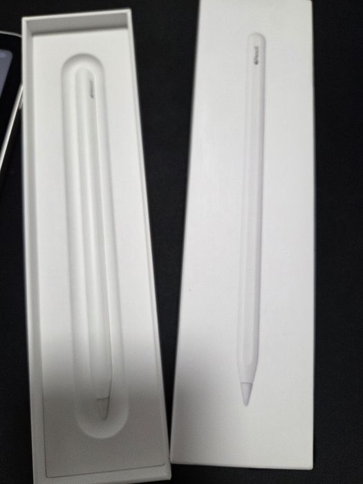 iPad Air 5 64GB Wi-Fi Starlight + Apple Pencil 2 - cutii originale