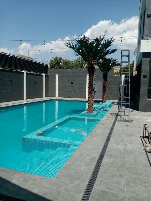 Искусственная пальма 4,3 размер китай  60кг широкий ассортимент