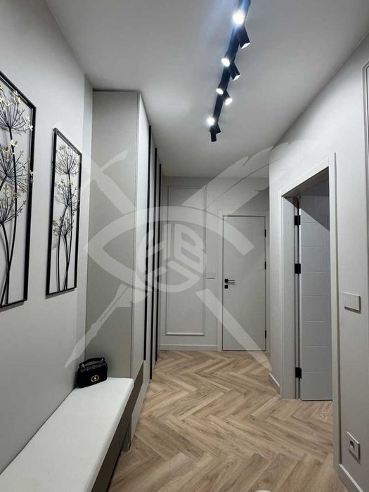 Дава се под наем Двустаен апартамент в София, Красно село - 78 кв.м за 897.6 € - Снимка #11