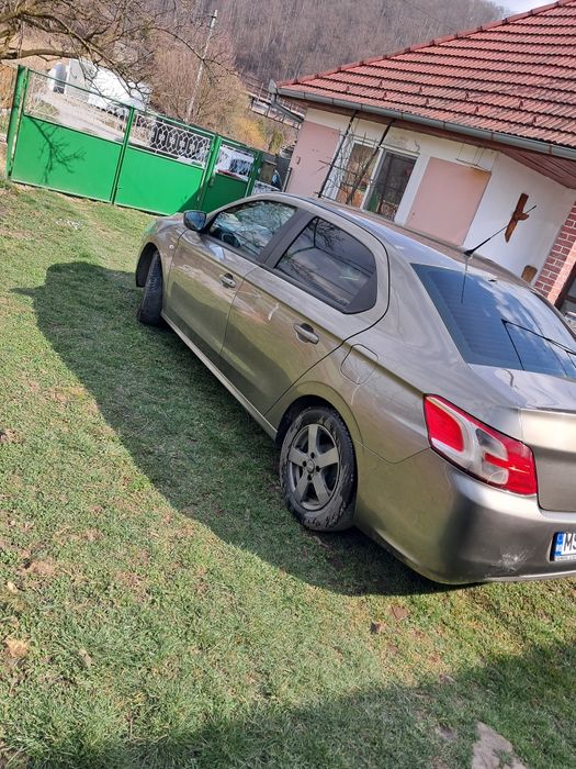 De vânzare Peugeot, benzină + GPL