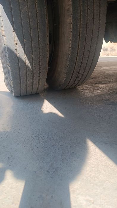 Isuzu avtobus 2013-yil