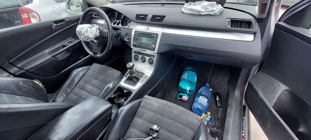 Dezmembrari Volkswagen Passat B6 4X4 BERLINA 2.0 TDi BKP 4MOTION