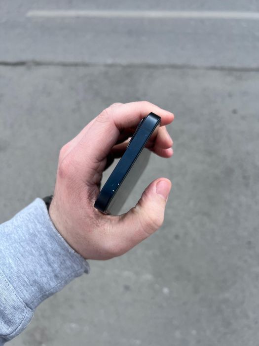 IPHONE 13 256GB в ремонте не был