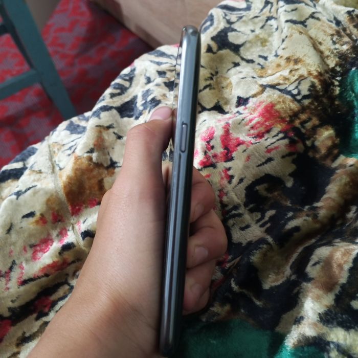 Samsung хороший.