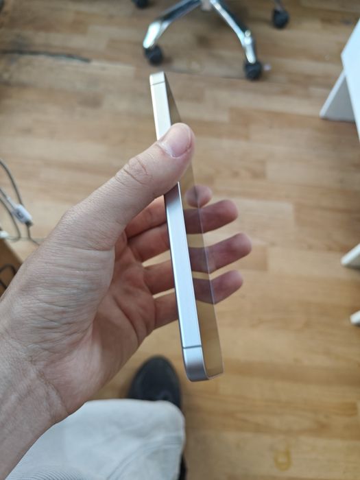 Samsung s24fe 128гб продам