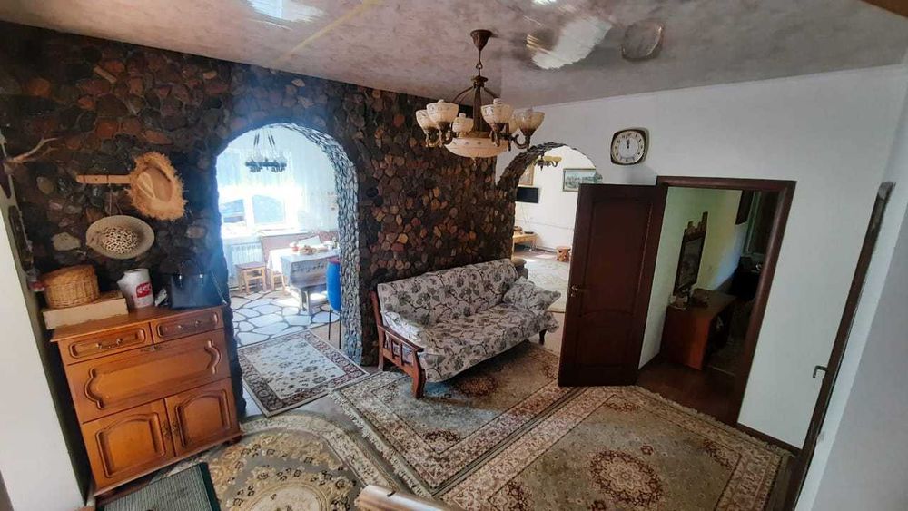 Загородный дом в горах, в заповедной зоне.