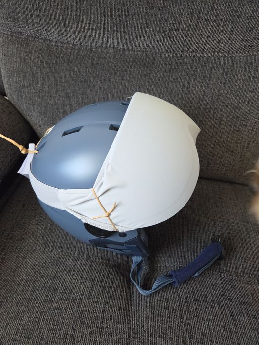 Каска с маска за ски