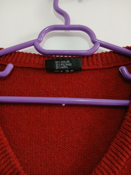 Pulovar barbati cu fermoar culoare grena masura 50 sau XL perfect