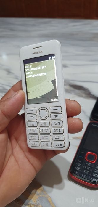 Telefonlar sotiladi