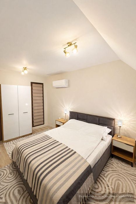 Дава се под наем Тристаен апартамент в Пловдив, Център - 90 кв.м за 847.62 € - Снимка #3