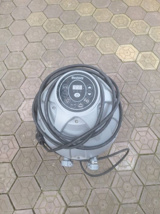 Pompă  Bestway Lay-Z-Spa