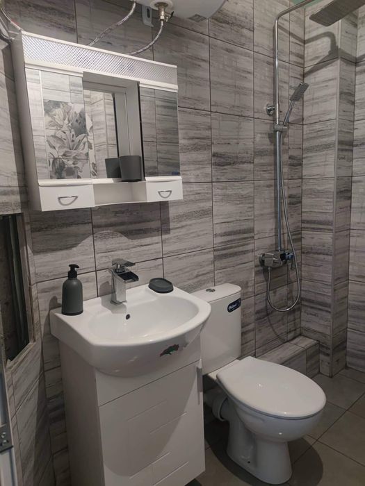 Дава се под наем Двустаен апартамент в Плевен, Дружба 1 - 55 кв.м за 433.5 € - Снимка #14