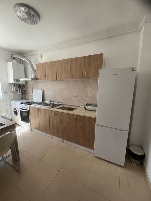 PF Închiriez apartament cu 2 camere în Baciu