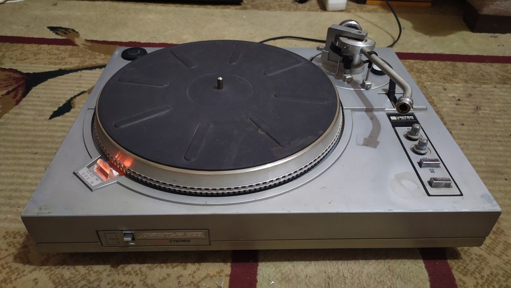 Продам ресивер Denon avr 1404винил проиг Арктур 006Вега 108  пассики