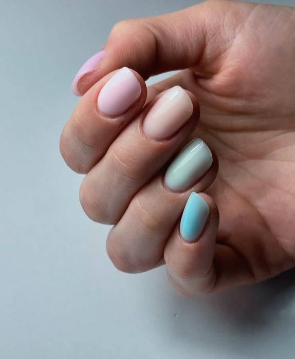 Unghii cu gel ,semi-mani/ pedi