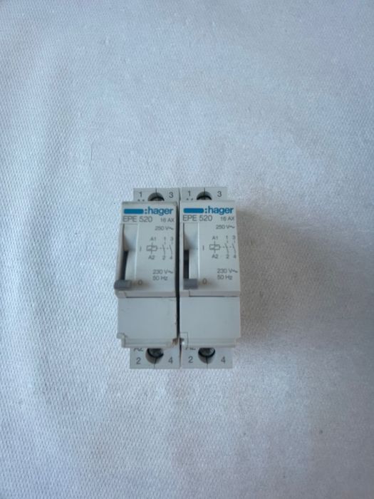 Lot sigurante Hager , contactoare esc425