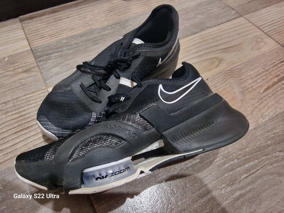 NIKE Air Zoom SuperRep 3