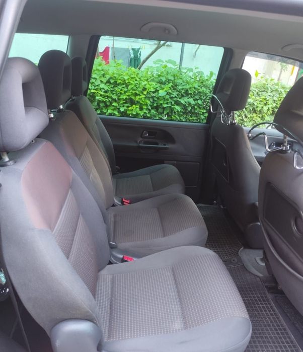 Seat alhambra 7 licuri