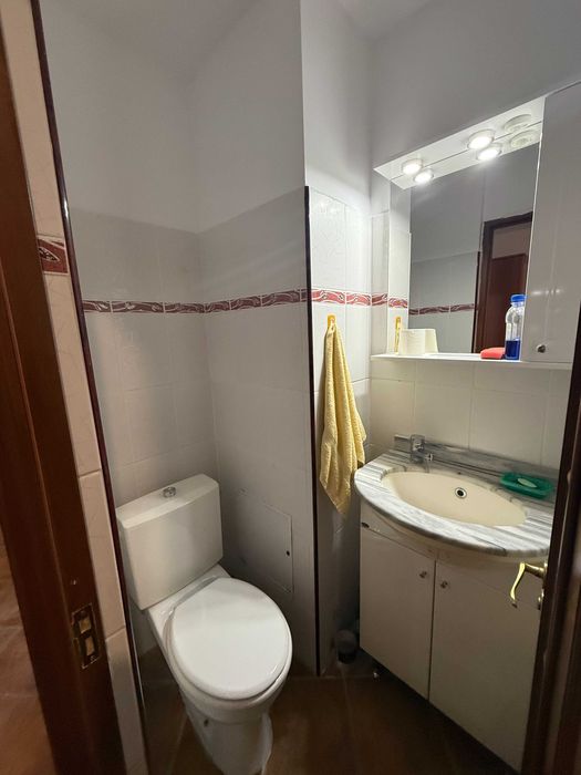 DOROBANTI piata,zona foarte linistita