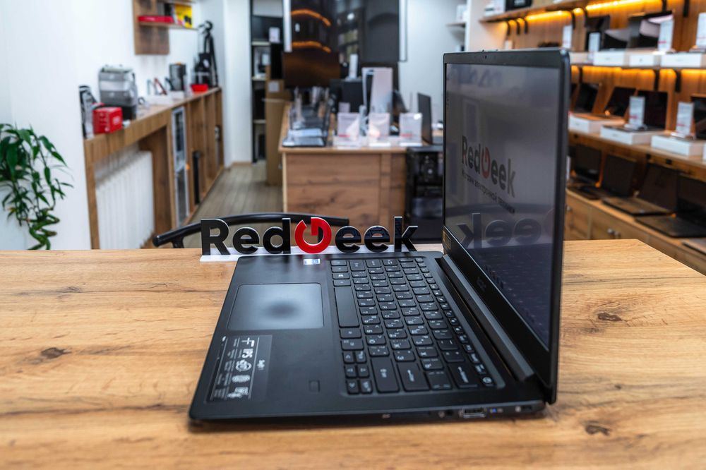 Acer Swift 1 SF114 Pentium Silver N5000 Graphics SSD M2 128GB Red Geek