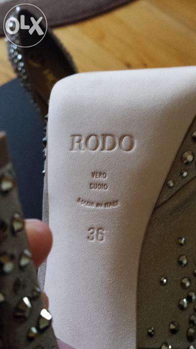 Pantofi noi -total din piele-cristale swarovski-la cutie