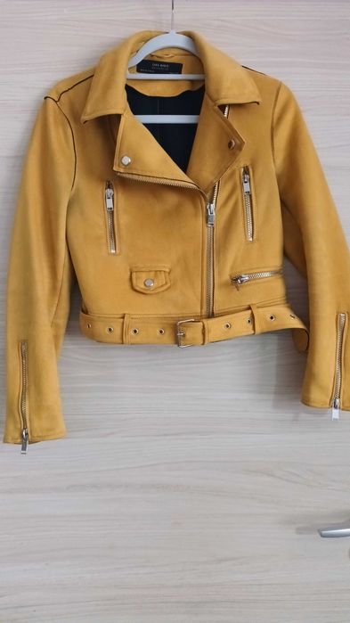 Дамски якета Zara