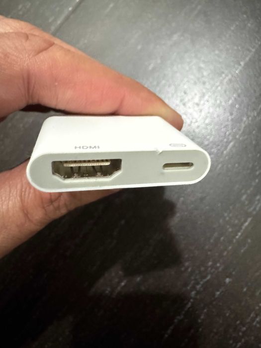 Apple Lightning Digital AV Adapter adaptor