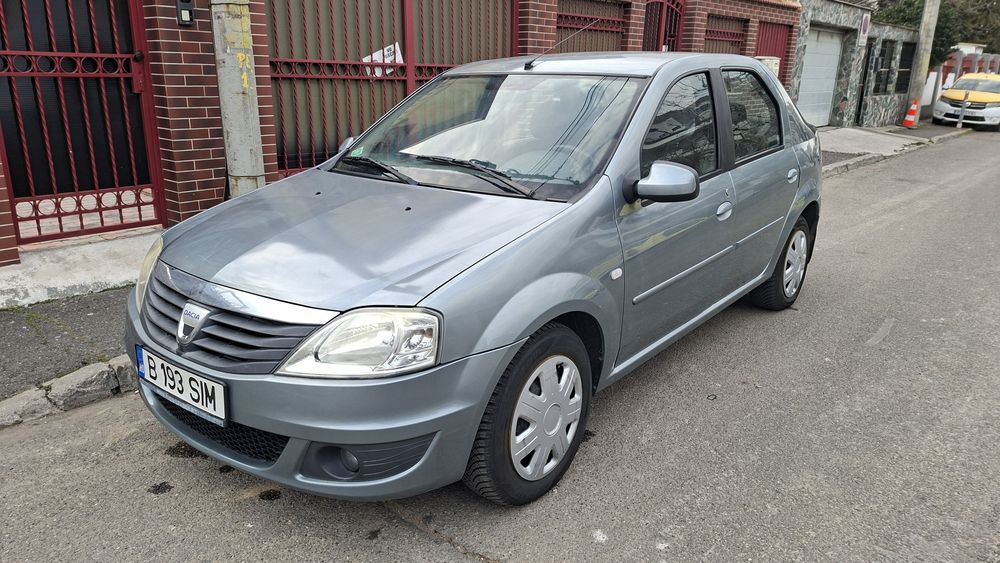 Dacia logan 1.6 benzina+gaz toyota de Romania