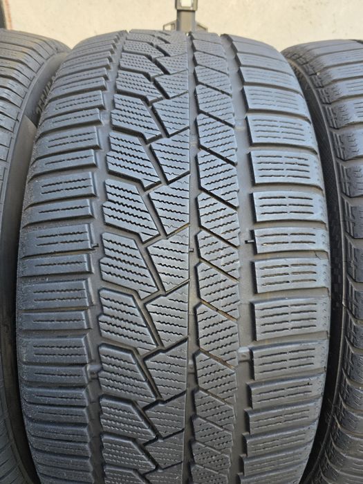 Vand patru anvelope de iarna  continental  255 45 19  dot 3923