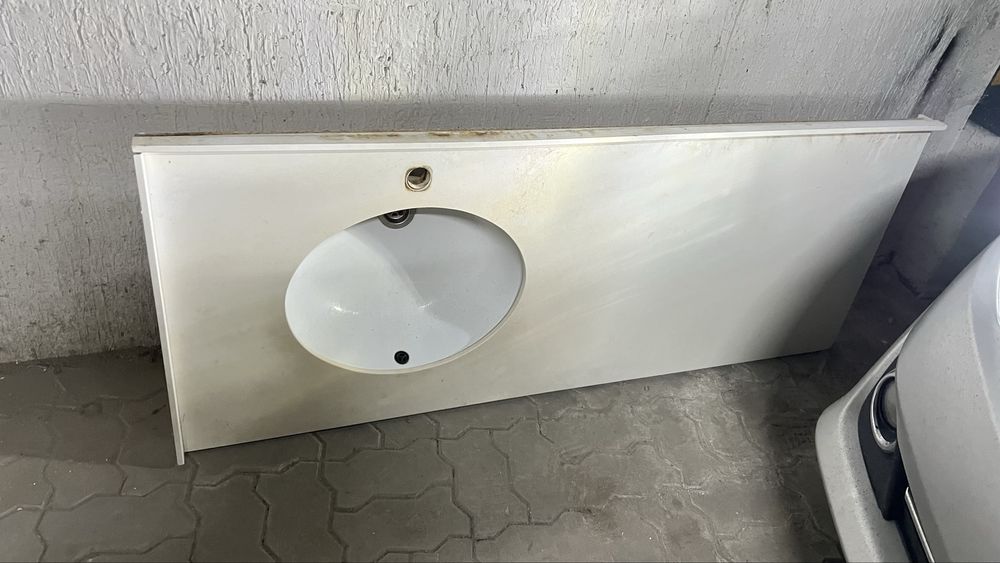 Столешница с раковиной