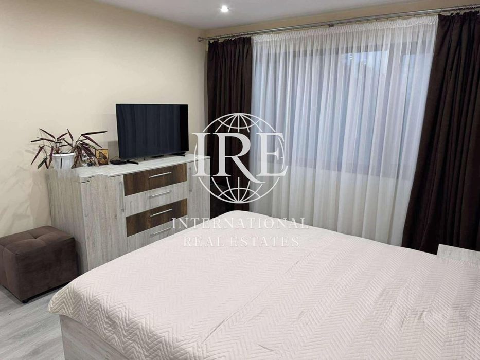 Продава се Двустаен апартамент в Варна, Владислав Варненчик - 40 кв.м за 2725 €/кв.м - Снимка #2