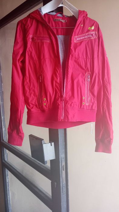 Ново спортно яке Regatta S и 5 бр. дамски с размери S, M и free